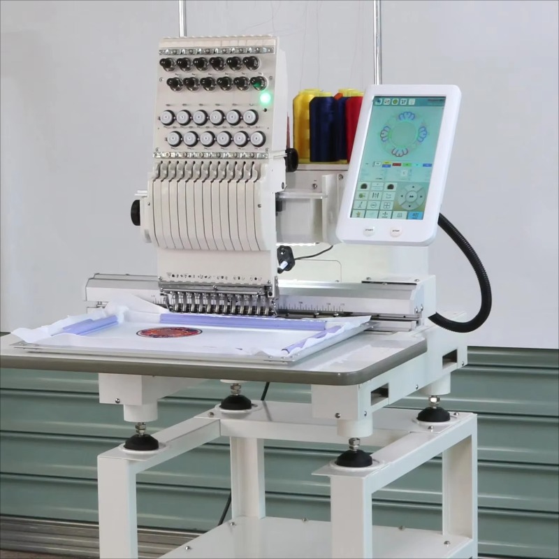 Sewing Machine In Textile - 컴퓨터 자수 재봉기 다중 바늘 장비